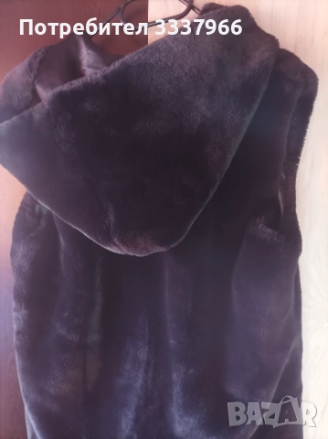 Дамско пухкаво елече , снимка 2 - Якета - 52255690