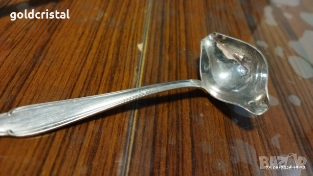 стар посребрен черпак  