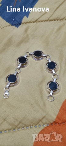 Сребърна гривна 