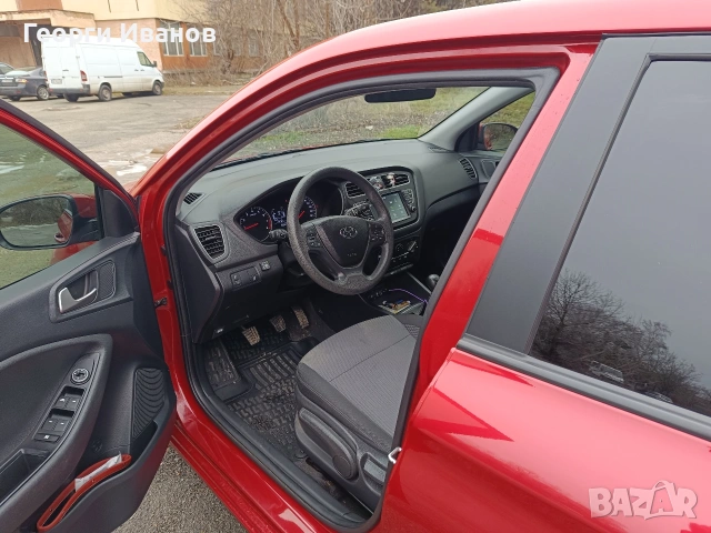 Hyundai i20 1,2 84кс газов инж., снимка 9 - Автомобили и джипове - 53217817