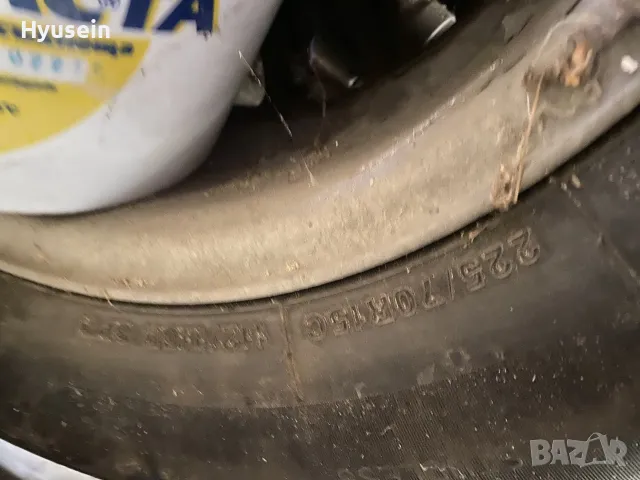 225/70 R15C като нови, снимка 3 - Гуми и джанти - 48418567