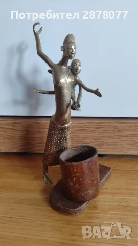 Стара африканска фигура от бронз и дърво, сувенир от Niamey 1955 година, снимка 4 - Антикварни и старинни предмети - 49696456