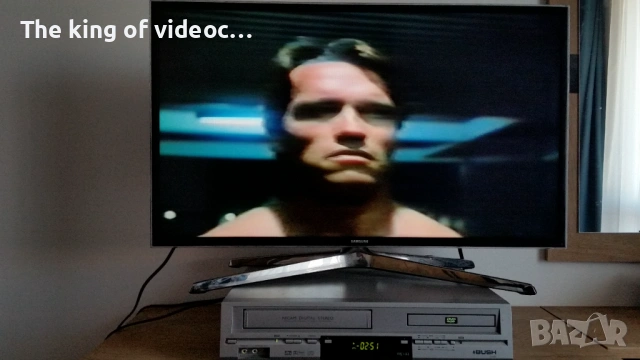 Видеокасета " ТЕРМИНАТОР 1 и ЧЕРВЕНАТА СОНЯ " VHS, снимка 17 - Други жанрове - 53160675
