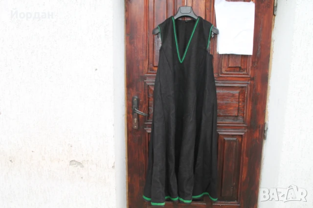 Вълнен сукман от народна носия 