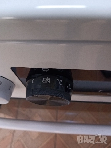 Като нова тясна 50см свободно стояща печка с керамичен плот Gorenje с две години гаранция!, снимка 4 - Печки, фурни - 52770243