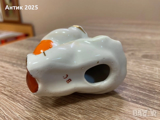 Порцеланова статуетка „Момиче с топка“, снимка 5 - Антикварни и старинни предмети - 51958758