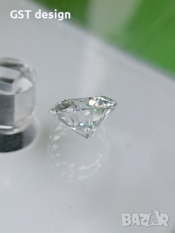 Топ Мойсанит Диамант Голям 10мм. Фенси G Moissanite Diamond , снимка 1