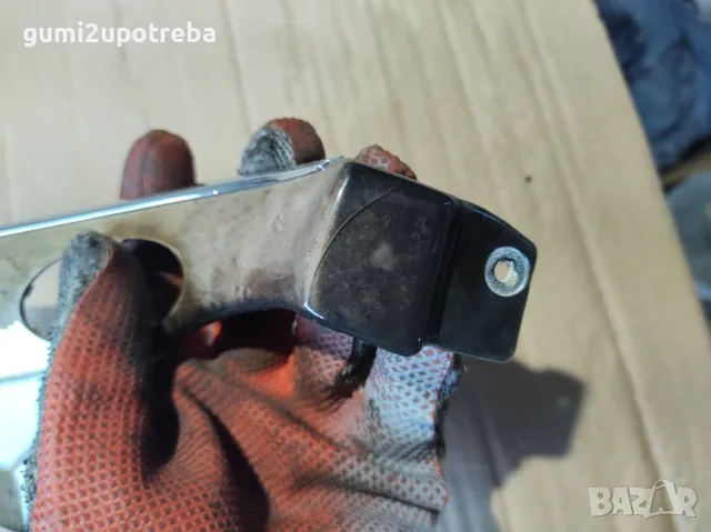 Декоративна Лайсна Предна Лява Врата Mercedes E class W211 V6 Tmodel, снимка 2 - Аксесоари и консумативи - 47466514