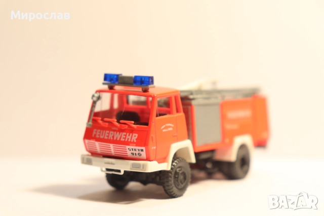 ROCO?? 1/87 H0 STEYR ПОЖАРНА КАМИОН КОЛИЧКА МОДЕЛ, снимка 3 - Колекции - 52722463