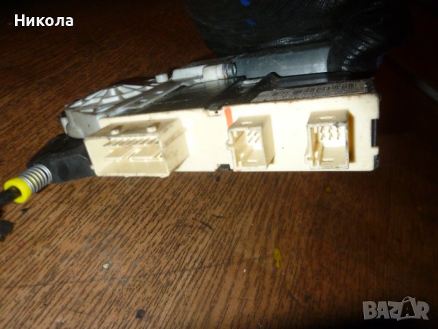 Преден десен стъклоповдигач с моторче за Пежо 807, снимка 4 - Части - 37371611