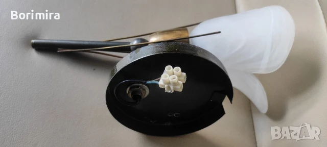 Аплик за стена, снимка 2 - Лампи за стена - 51332649