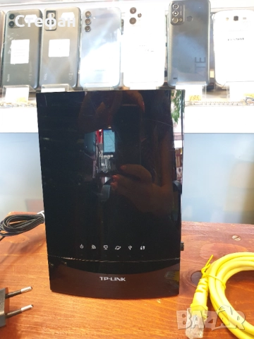 Безжичен двулентов рутер TP-LINK AC750 В отлично техническо и визуално състояние. С адаптер и кабел., снимка 4 - Рутери - 51960212