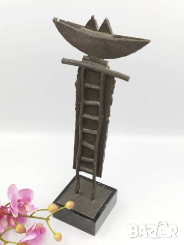 Авторска бронзова статуя на мраморна основа , снимка 8 - Антикварни и старинни предмети - 51953821