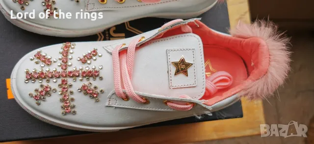 Оригинални дамски сникърси JF LONDON - 36 номер, снимка 4 - Маратонки - 49694947