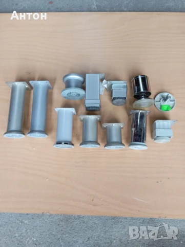 Крака за мебели