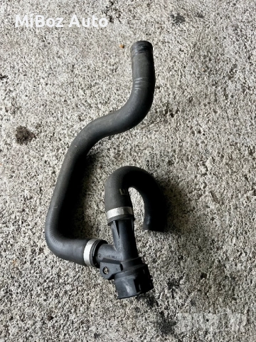 Тръба Маркуч охлаждане БМВ Е90 91 BMW, снимка 3 - Части - 52343875