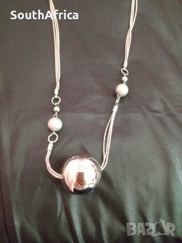 Колие с топчета-Ново!