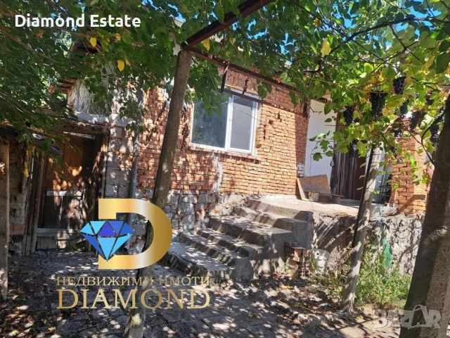 Едноетажна къща в село Езерово, обл. Пловдив, снимка 3 - Къщи - 53008224