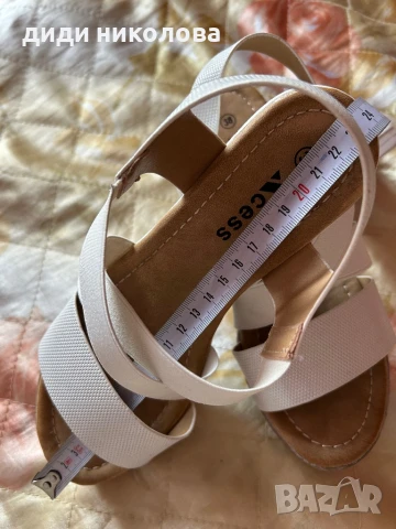 Бели сандали, снимка 2 - Сандали - 50626416
