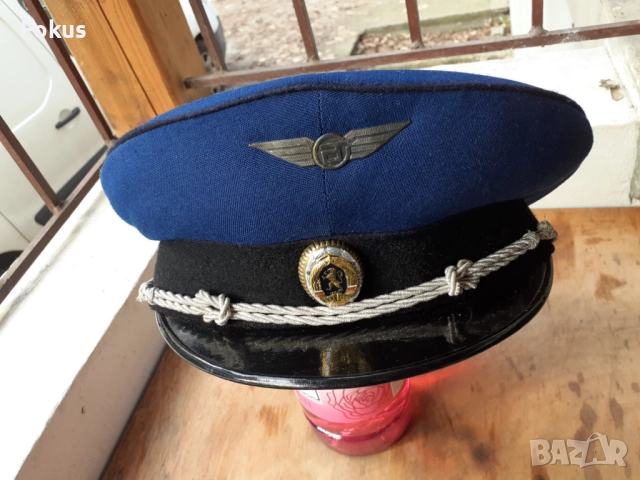 Стара соц фуражка шапка кокарда униформа