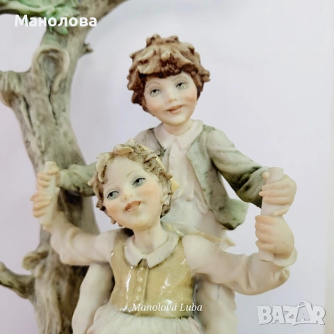 Голяма фигура Capodimonte подписана B. Merli. , снимка 2 - Колекции - 53123877