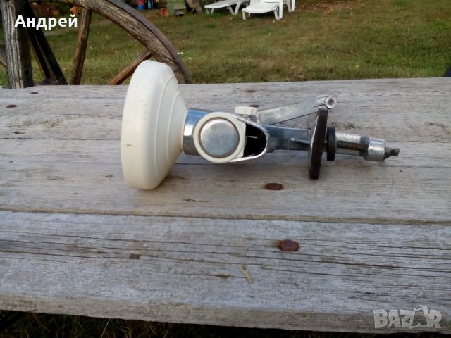 Стара мелячка за домати,мелница #2, снимка 2 - Антикварни и старинни предмети - 27293065