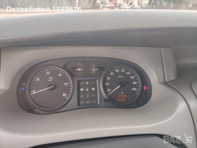 Opel vivaro 1.9 дизел макси база , снимка 11 - Бусове и автобуси - 53597140