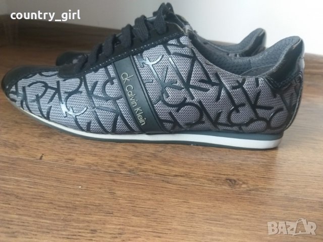 Calvin Klein - страхотни дамски кецове, снимка 2 - Кецове - 28363051