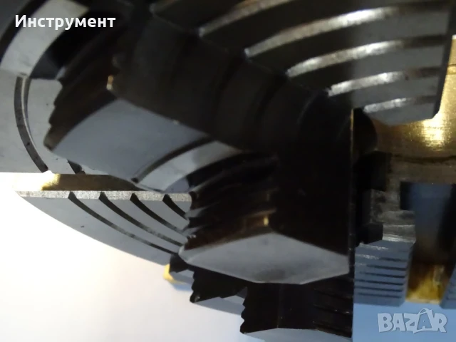 Планшайба за струг Ф315 4-челюсти USSR Independent 4-Jaw Facep late chuck, снимка 3 - Резервни части за машини - 51238422