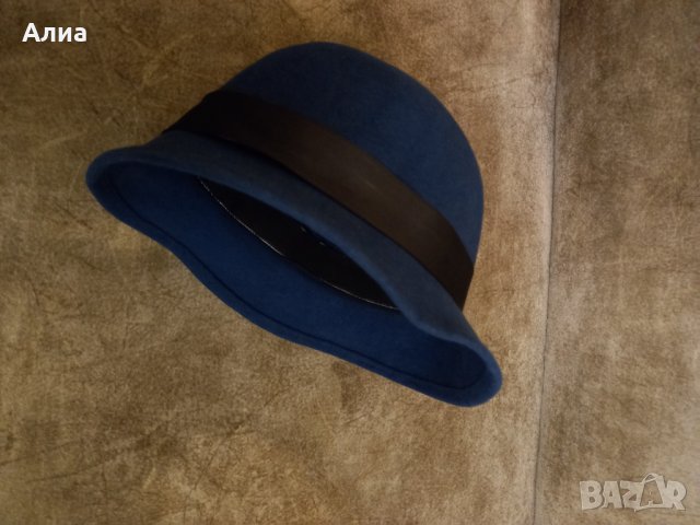 Дамска филцова шапка, снимка 3 - Други - 39107172