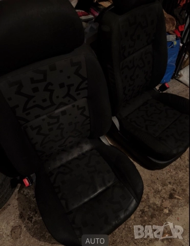 Предни седалки от голф 4