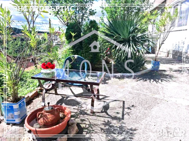 Двуетажна къща в Старата част на гр. Велико Търново, с панорамна гледка към крепостта Царевец, снимка 15 - Къщи - 50725435