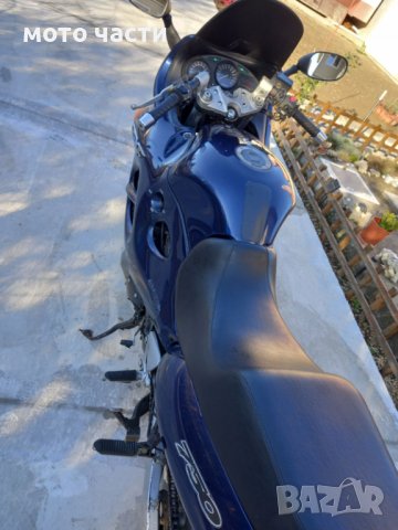 Suzuki gsx 750 f на части, снимка 4 - Мотоциклети и мототехника - 38793039