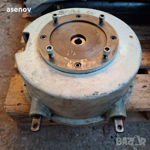 центробежен съединител с маховик