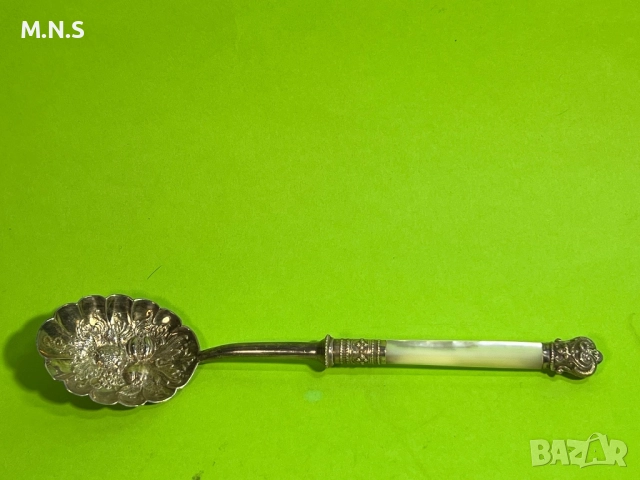 Английкса сребърна  Лъжица за сладко., снимка 8 - Антикварни и старинни предмети - 52848189
