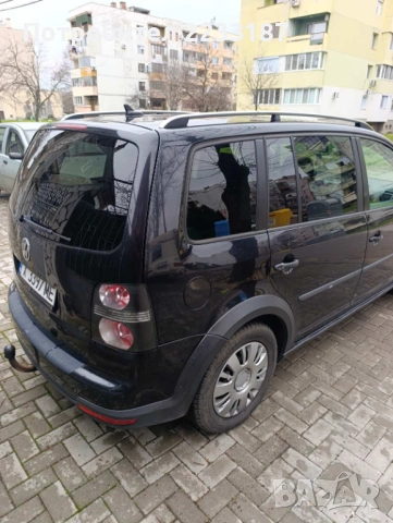 VW TOURAN CROSS 2.0 TDI , снимка 5 - Автомобили и джипове - 53296455