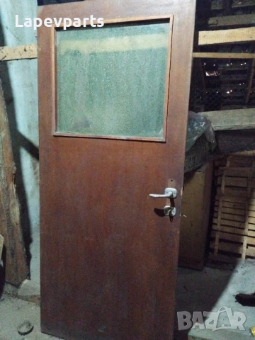 врата с каса 