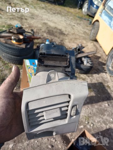 Лява духалка въздуховод парно Мерцедес W210, снимка 2 - Части - 39505392