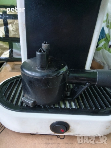 кафемашина Philips, снимка 3 - Кафемашини - 52378415