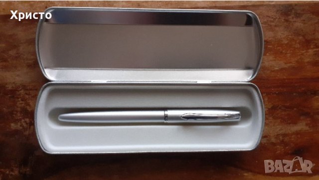 писалка Пеликан Peliкan сребрист метал в кутия, снимка 1 - Ученически пособия, канцеларски материали - 44041599