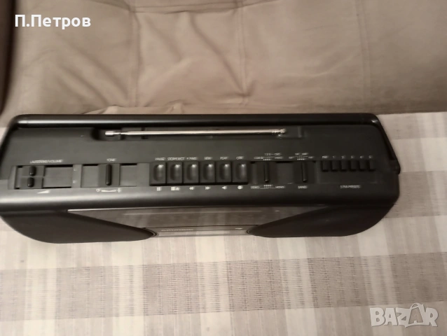 GRUNDIG RR 465 радиокасетофон, снимка 5 - Радиокасетофони, транзистори - 53479909