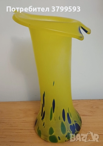 Красиви стъклени вази, снимка 9 - Вази - 52432220