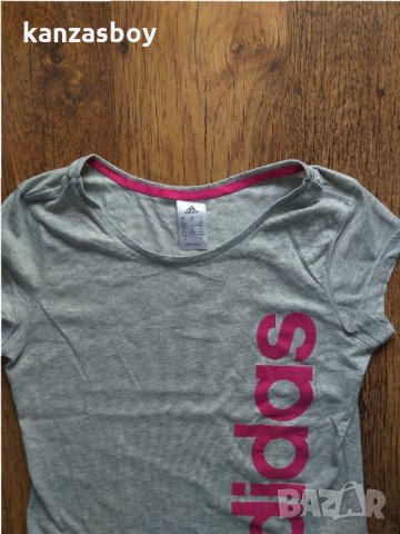 adidas - страхотна дамска тениска КАТО НОВА, снимка 4 - Тениски - 32350236