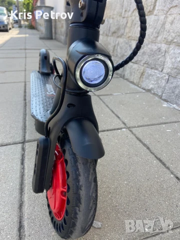 Електрическа Тротинетка iScooter 350W, снимка 8 - Скейтборд, ховърборд, уейвборд - 51371054