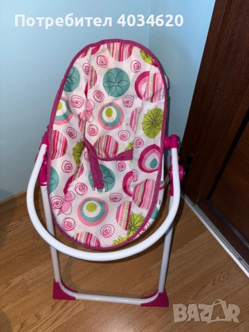 Столче за хранене за кукли