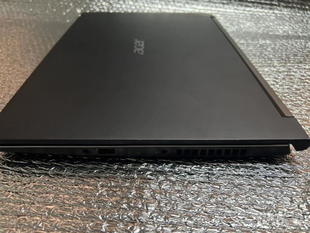 Acer Aspire 7 A715-74G-51DS, снимка 5 - Лаптопи за дома - 51399548