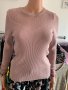 Дамска блуза в нежно розово размер М, снимка 1 - Блузи с дълъг ръкав и пуловери - 40660416