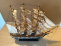 умален модел на британски търговски кораб (клипер)"CUTTY SARK", снимка 7