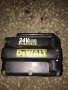 Dewolt батерия 24 v 2 ah, снимка 1 - Винтоверти - 37341285