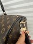 Пътна чанта / сак Louis Vuitton, снимка 3